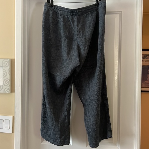 J. Jill Purejill Linen and Cotten Crop Navy crinkle crop pants M - Picture 2 of 4